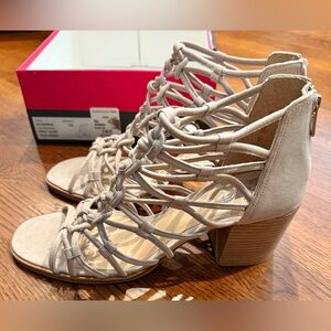 Vince Camuto Nude Tipsy Taupe Strappy Women Sandals Block Heel -Karika sz 12 New